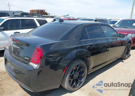 2019 Chrysler 300 Touring from USA, damaged, VIN 2C3CCAAG8KH667164